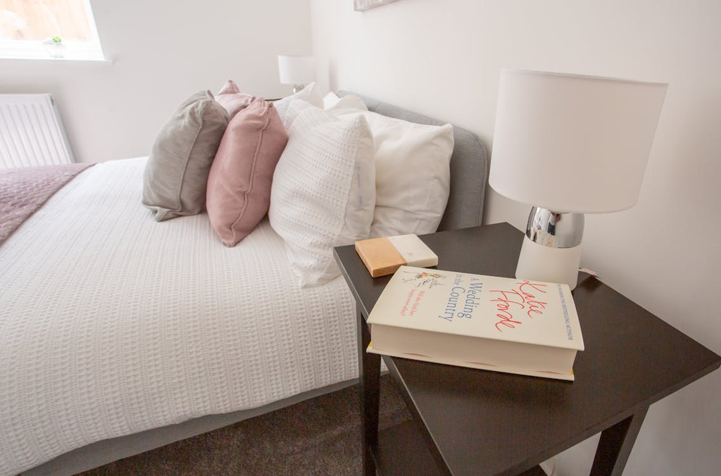 Explore Stunning Bed Set Designs in Pakistan for Your Dream Bedroom